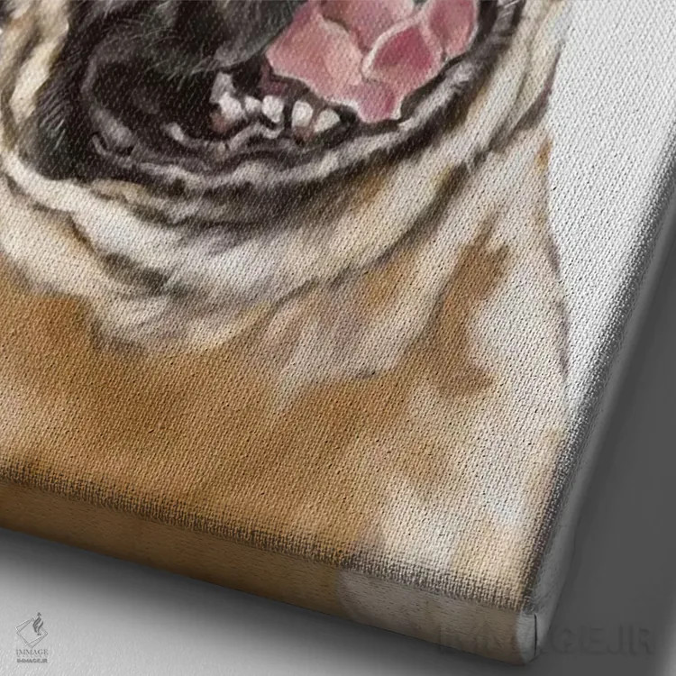 تابلو پاگ خندان کریسمسی اثر بگ نوز ورک (استودیو) - نمای نزدیک بافت بوم