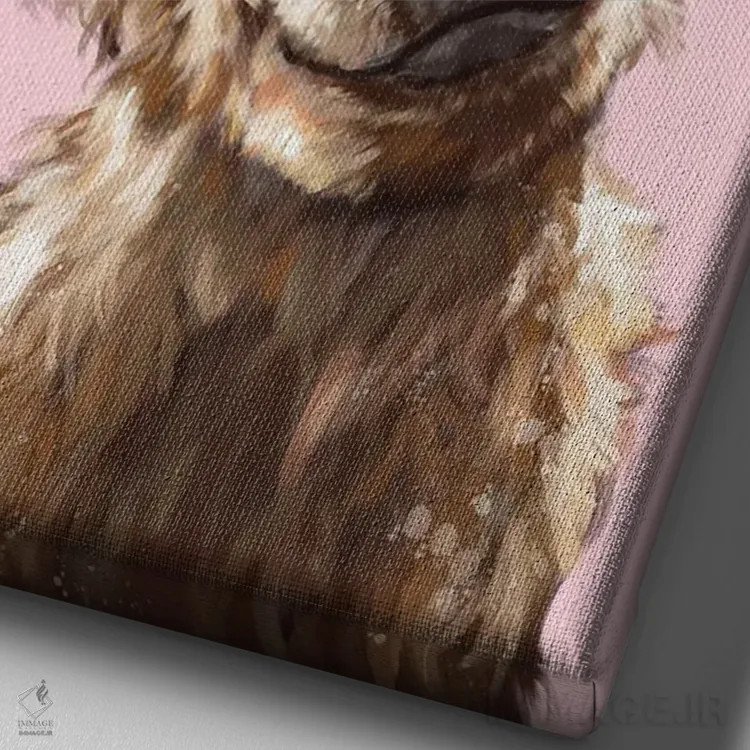 تابلو گاو کوهستانی زیبا با تاج گل در رنگ صورتی اثر بگ نوز ورک (استودیو) - نمای نزدیک بافت بوم