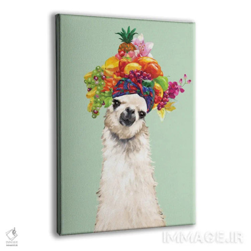 تابلو لاما با تاج گل میوهای در رنگ سبز اثر بگ نوز ورک (استودیو) - نمای پرسپکتیو محصول