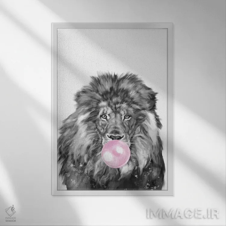 تابلو شیر در حال فوت کردن آدامس بادکنکی (سیاه و سفید) اثر بگ نوز ورک (استودیو) - نمای قابدار سفید
