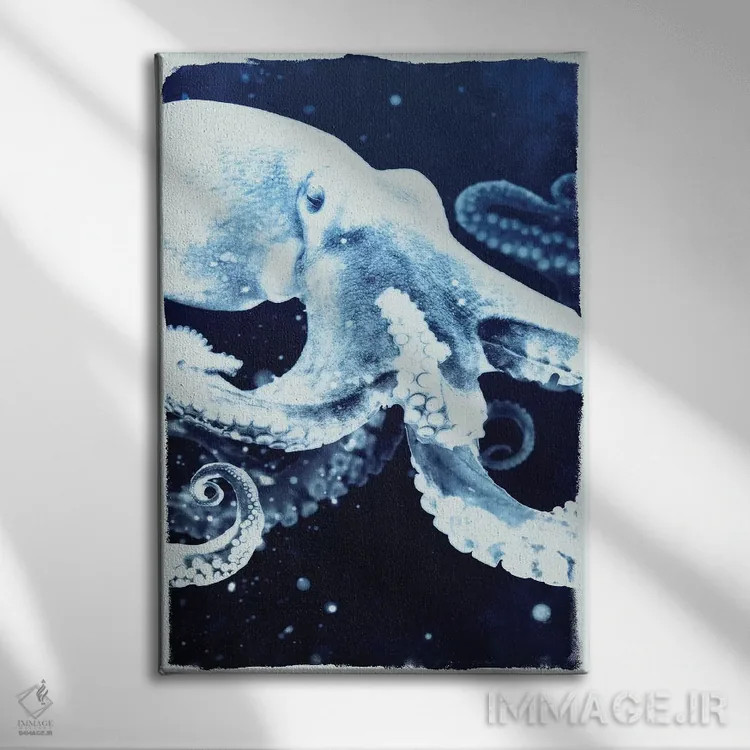 تابلو اختاپوس نیلی اثر ۳۳ استخوان شکسته - نمای روبهرو روی دیوار