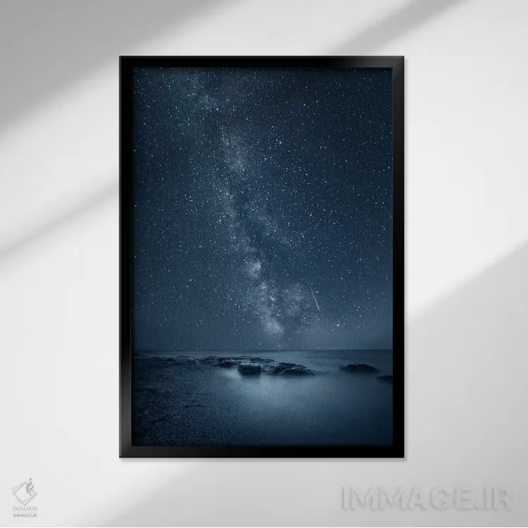 تابلو آسمان شب اثر آدریان بوردَا - نمای قابدار مشکی