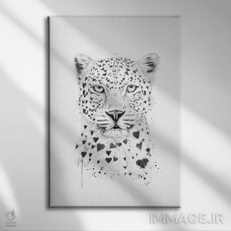 تابلو پلنگ دوستداشتنی اثر بالازس شولتی - نمای روبهرو روی دیوار