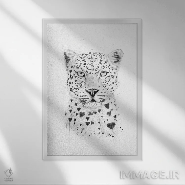 تابلو پلنگ دوستداشتنی اثر بالازس شولتی - نمای قابدار سفید