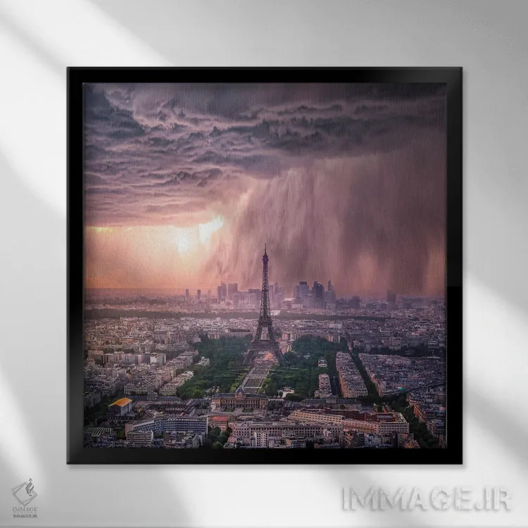 تابلو اشکهای پاریس اثر برنت شاونور - نمای قابدار مشکی