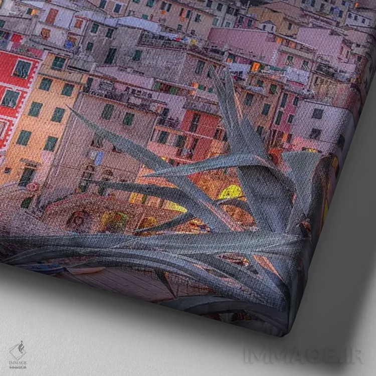 تابلو سکون در چینکو تره (ایتالیا) اثر برنت شاونور - نمای نزدیک بافت بوم