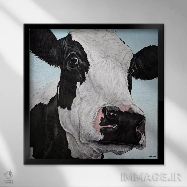 تابلو مینی (اسم گاو) اثر کلارا باستین - نمای قابدار مشکی