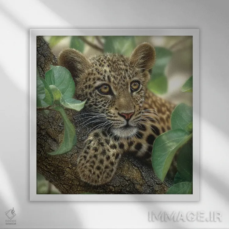 تابلو آغوشگیر درختان (طبیعتدوست) اثر کالین بوگل - نمای قابدار سفید