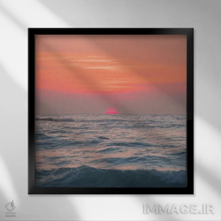 تابلو طلوع طلوع اثر شارلوت کرد - نمای قابدار مشکی