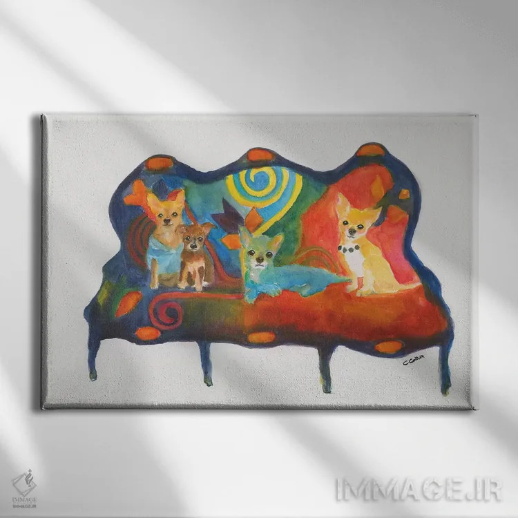 تابلو سهگانهٔ چیهواهوا (نوع سگ) اثر کانی کالم - نمای روبهرو روی دیوار