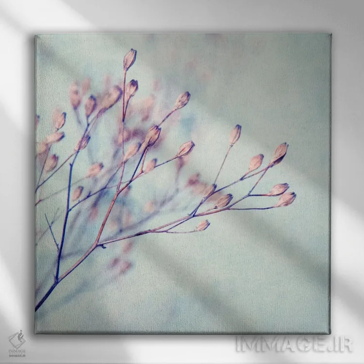 تابلو آبی (فرانسوی) اثر کلودیا دروسرت - نمای روبهرو روی دیوار