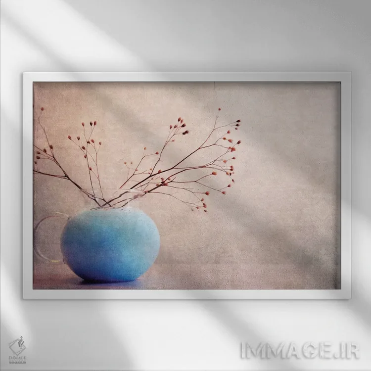 تابلو آب آبی اثر کلودیا دروسرت - نمای قابدار سفید