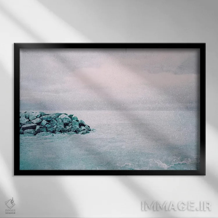 تابلو دریای بالتیک اثر کلودیا دروسرت - نمای قابدار مشکی