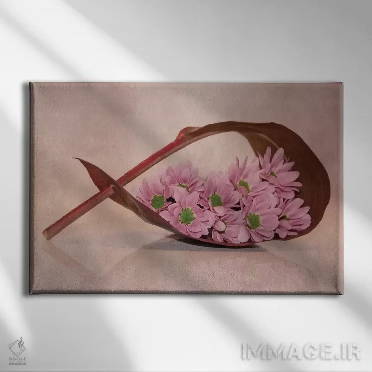 تابلو گلهای کوچک اثر کلودیا دروسرت - نمای روبهرو روی دیوار