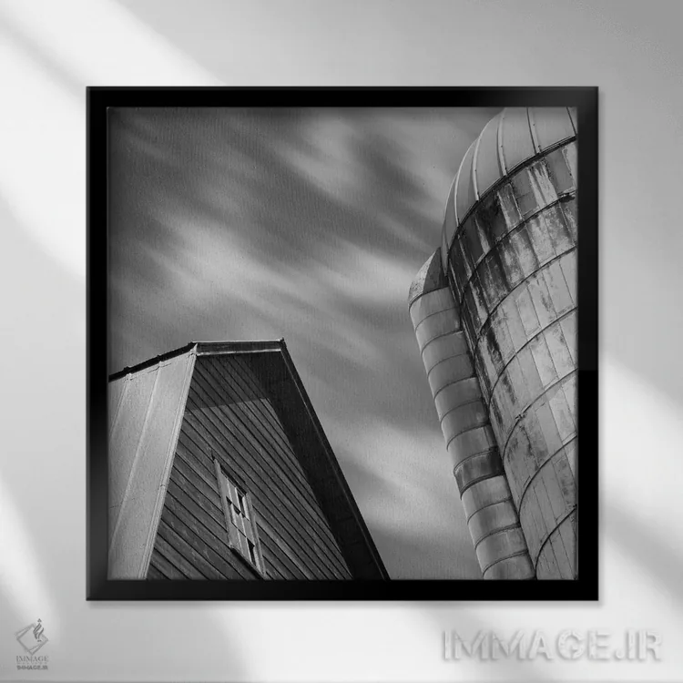 تابلو انبار و سیلو اثر چیپ فورلی - نمای قابدار مشکی