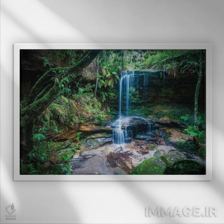 تابلو آبشار برگس، کوههای آبی، استرالیا اثر کامرون گری - نمای قابدار سفید