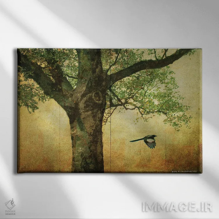 تابلو درخت بزرگ برگ طلایی اثر کریستوفر وست - نمای روبهرو روی دیوار