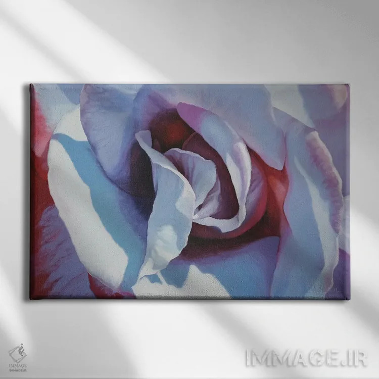 تابلو رز آبی اثر کلویی هدن - نمای روبهرو روی دیوار