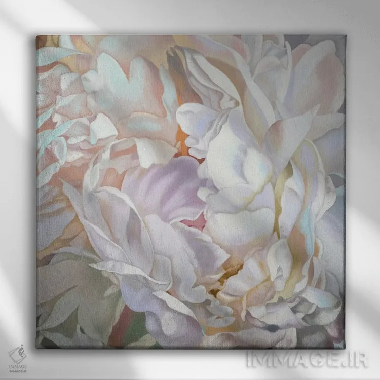 تابلو صد تومانی سفید اثر کلویی هدن - نمای روبهرو روی دیوار