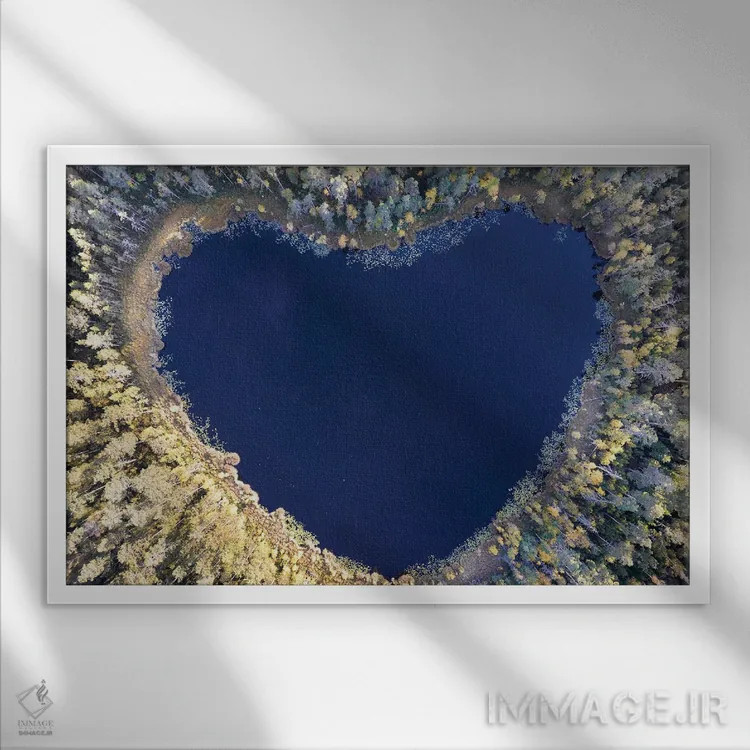 تابلو تنها چیزی که نیاز داری، عشق است اثر کریستین لیندستن - نمای قابدار سفید