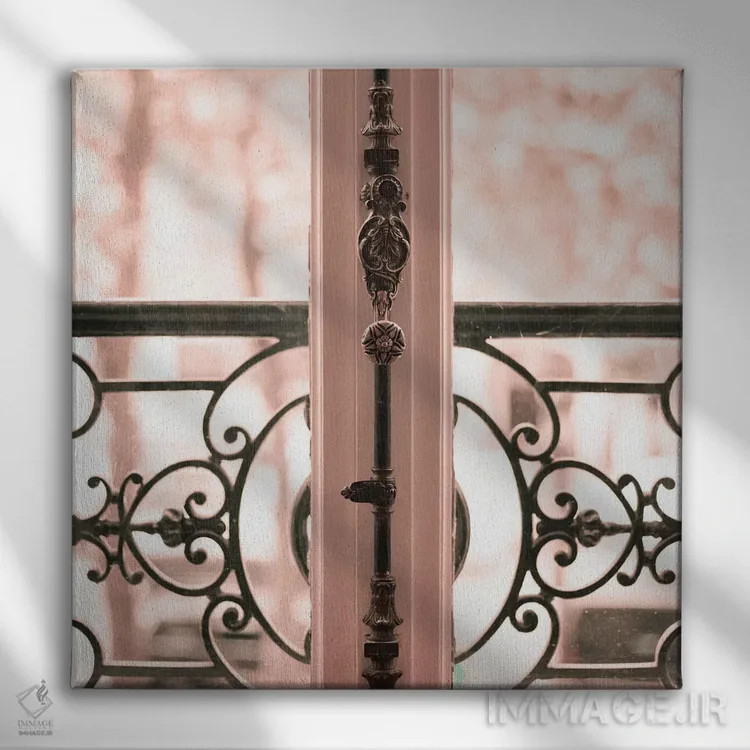 تابلو بالکن پاریسی اثر کارولین مینت - نمای روبهرو روی دیوار