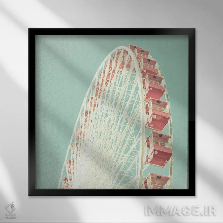 تابلو چرخ و فلک صورتی کمرنگ اثر کارولین مینت - نمای قابدار مشکی