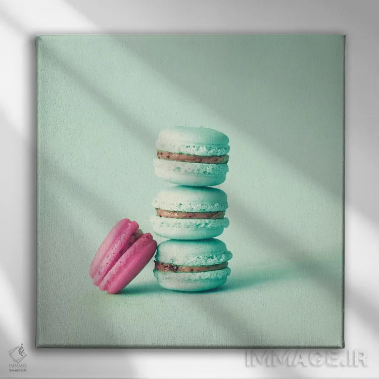 تابلو ماکارونهای خوشمزه اثر کارولین مینت - نمای روبهرو روی دیوار
