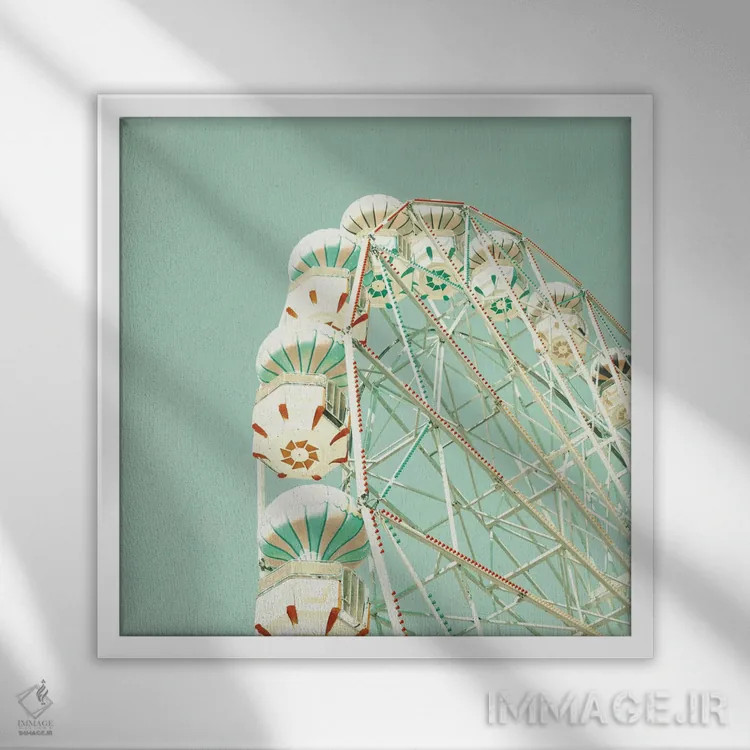 تابلو چرخ و فلک بر فراز آسمان نعناعی اثر کارولین مینت - نمای قابدار سفید