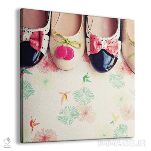 تابلو کفشهای شاد اثر کارولین مینت - نمای پرسپکتیو محصول