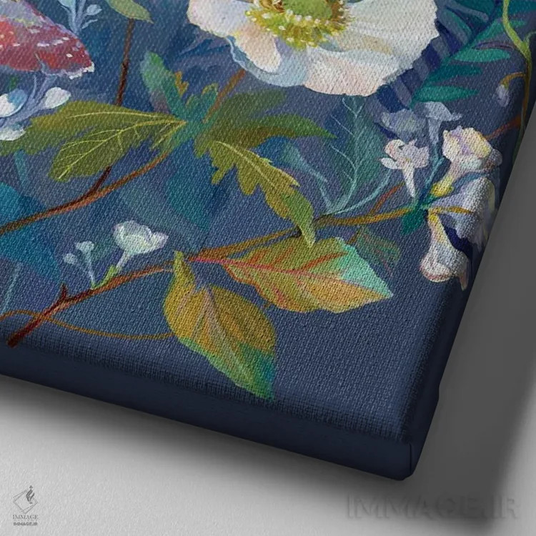 تابلو سوسک، شبپره و قارچ اثر کلارا مکآلیستر - نمای نزدیک بافت بوم