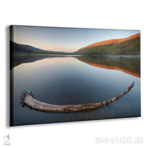 تابلو New York State. Early spring morning on Labrador Pond.,آمریکا، ایالت نیویورک. صبح زود بهاری در دریاچه لابرادور اثر کریس موری - نمای پرسپکتیو محصول