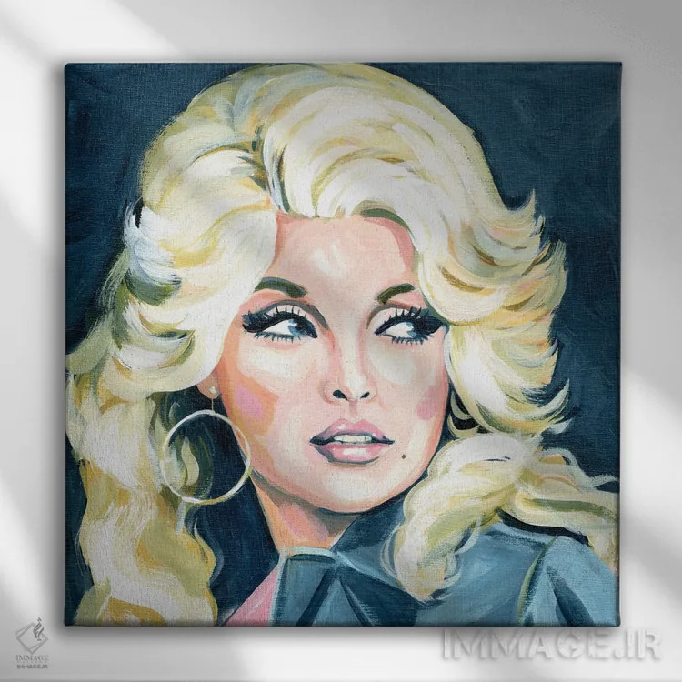 تابلو نگاه کناری دولی پارتون (خواننده آمریکایی) اثر کتی مینگوس - نمای روبهرو روی دیوار