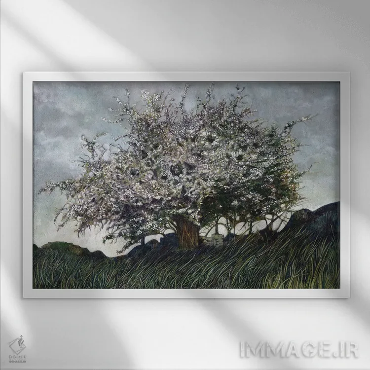 تابلو درخت زالزالک سفید اثر کترین پاتریکسون - نمای قابدار سفید