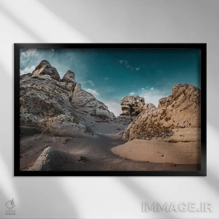 تابلو تراشخورده با باد اثر کریستوفر توماس - نمای قابدار مشکی