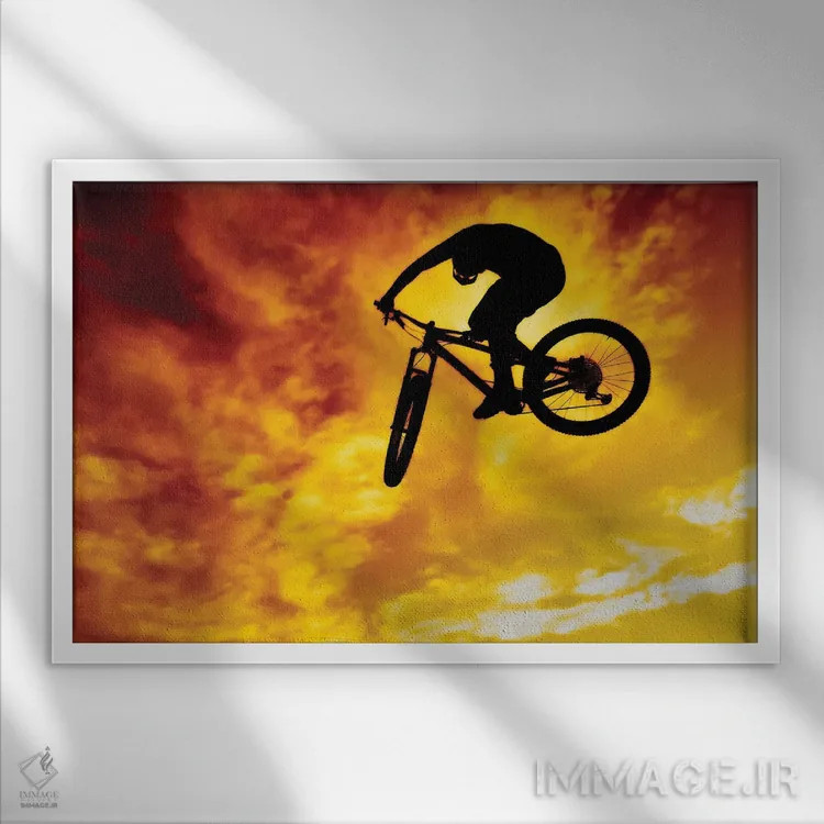 تابلو هوای طلوع اثر کریستوفر توماس - نمای قابدار سفید