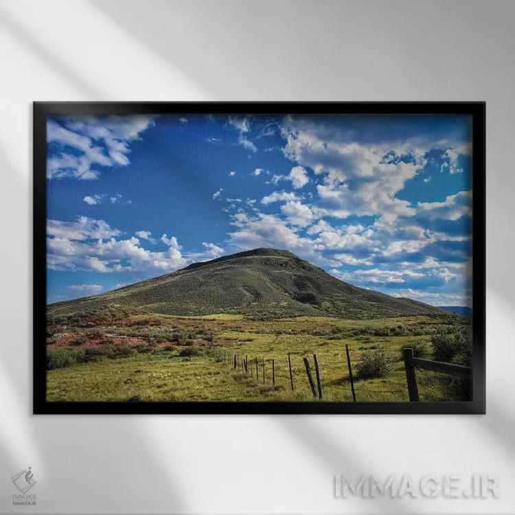 تابلو کوه میز اثر کریستوفر توماس - نمای قابدار مشکی