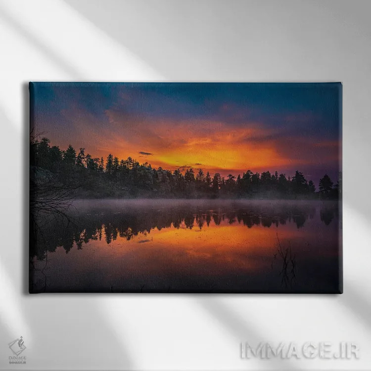 تابلو غروب دریاچه الماس اثر کریستوفر توماس - نمای روبهرو روی دیوار