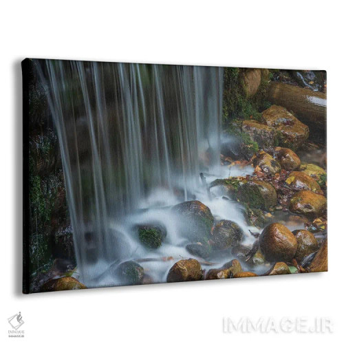 تابلو آبشار جنگلی اثر کریستوفر توماس - نمای پرسپکتیو محصول
