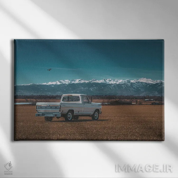 تابلو کامیون مزرعه ناحیه فورنت رِنج اثر کریستوفر توماس - نمای روبهرو روی دیوار