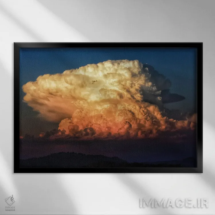 تابلو ابر عظیم رعد و برق اثر کریستوفر توماس - نمای قابدار مشکی