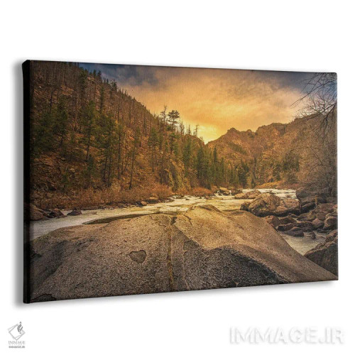 تابلو درخشش طلایی دره (۲) اثر کریستوفر توماس - نمای پرسپکتیو محصول