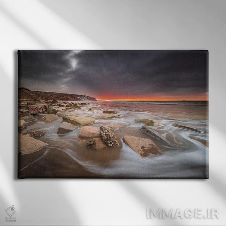 تابلو طلوع ساحل یاورلند اثر چاد پاول - نمای روبهرو روی دیوار