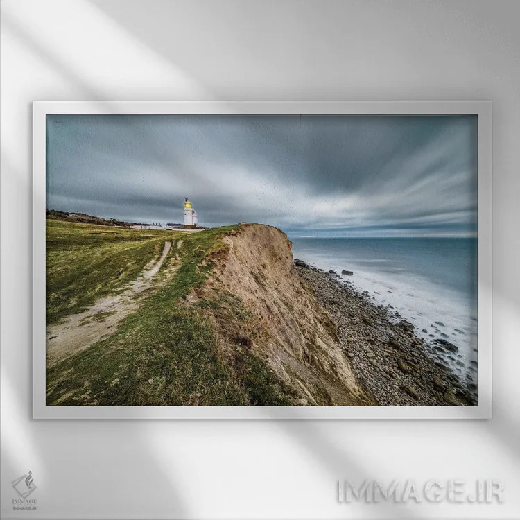 تابلو فانوس دریایی کاترین مقدس اثر چاد پاول - نمای قابدار سفید