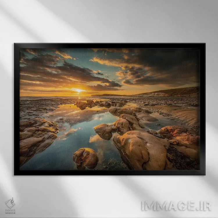 تابلو غروب خلیج کامپتون اثر چاد پاول - نمای قابدار مشکی