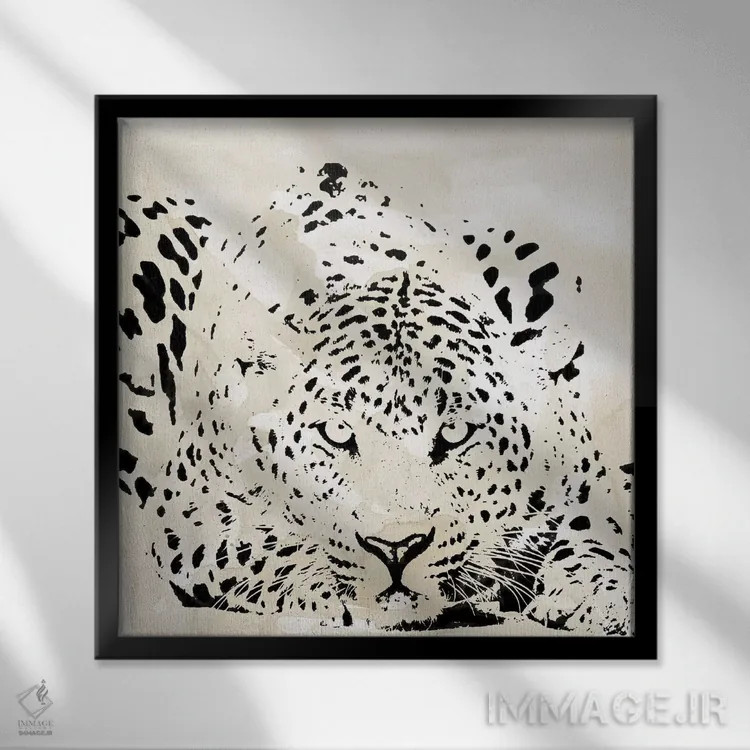 تابلو "خالهای پلنگی سه" اثر کارول رابینسون - نمای قابدار مشکی