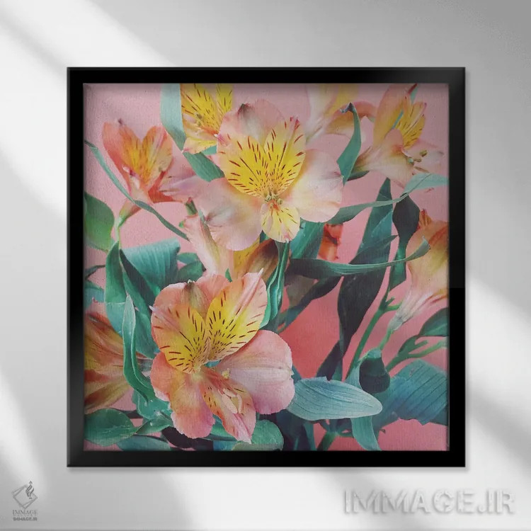 تابلو دستهگل بهاری اثر کاسیا بک - نمای قابدار مشکی