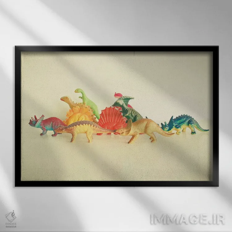 تابلو قدم زدن با دایناسورها اثر کاسیا بک - نمای قابدار مشکی