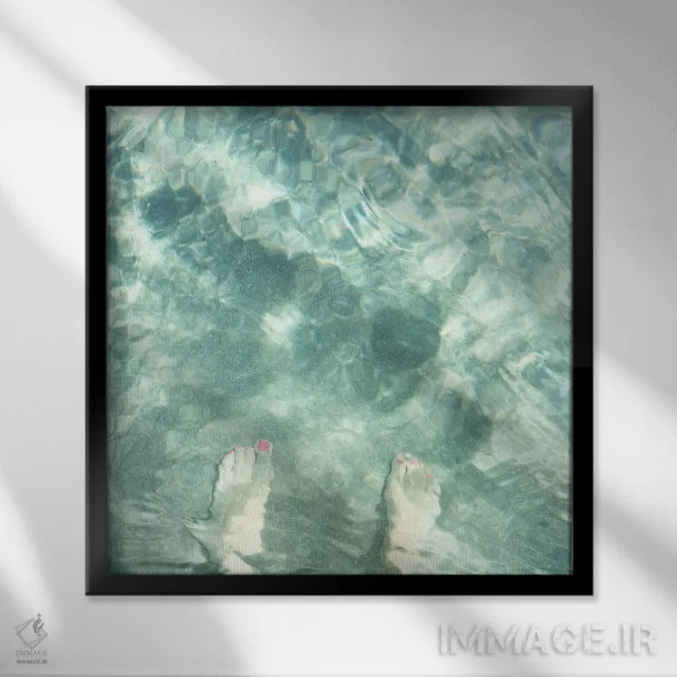 تابلو تابستان بیپایان اثر کاسیا بک - نمای قابدار مشکی