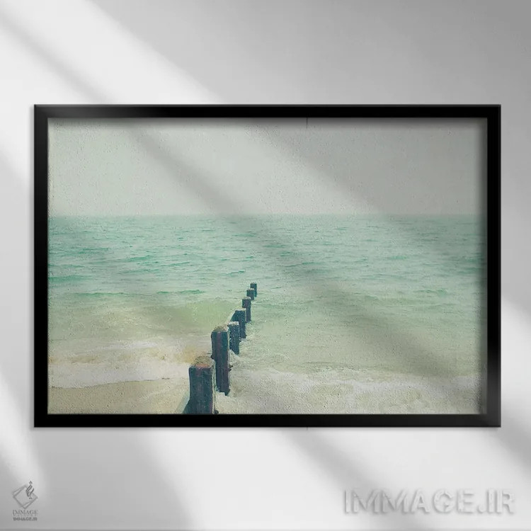 تابلو نگاه به سوی دریا اثر کاسیا بک - نمای قابدار مشکی