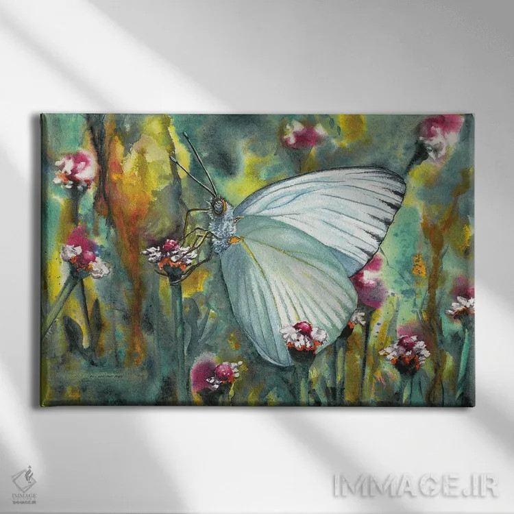 تابلو ملکه اثر کریستین ریشو - نمای روبهرو روی دیوار